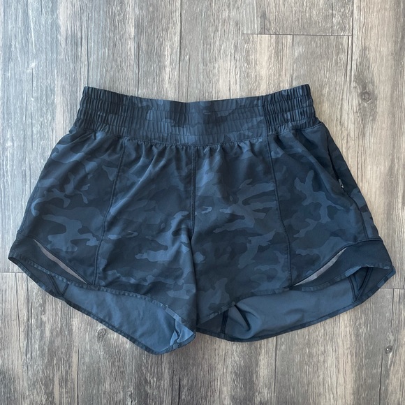 lululemon athletica Pants - Lululemon Hotty Hot Shorts